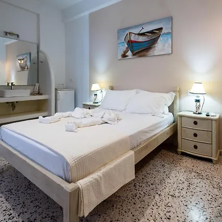 Отель Giasemi No 8 Folegandros *